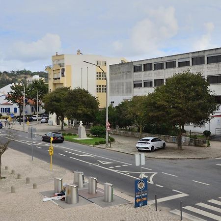 Palmeiras Beach Apartment Costa da Caparica Bagian luar foto